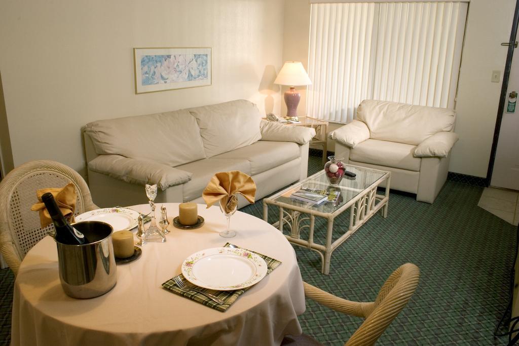 Cypress Cove Nudist Resort Poinciana Pokój zdjęcie