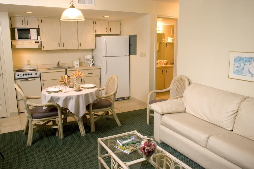Cypress Cove Nudist Resort Poinciana Pokój zdjęcie